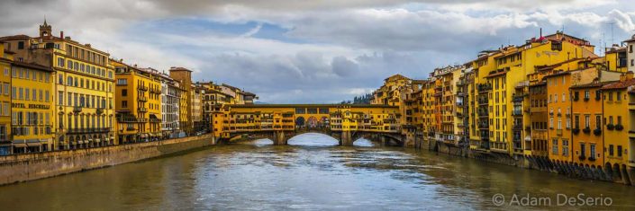 Il Ponte Vecchio, Florence, Italy